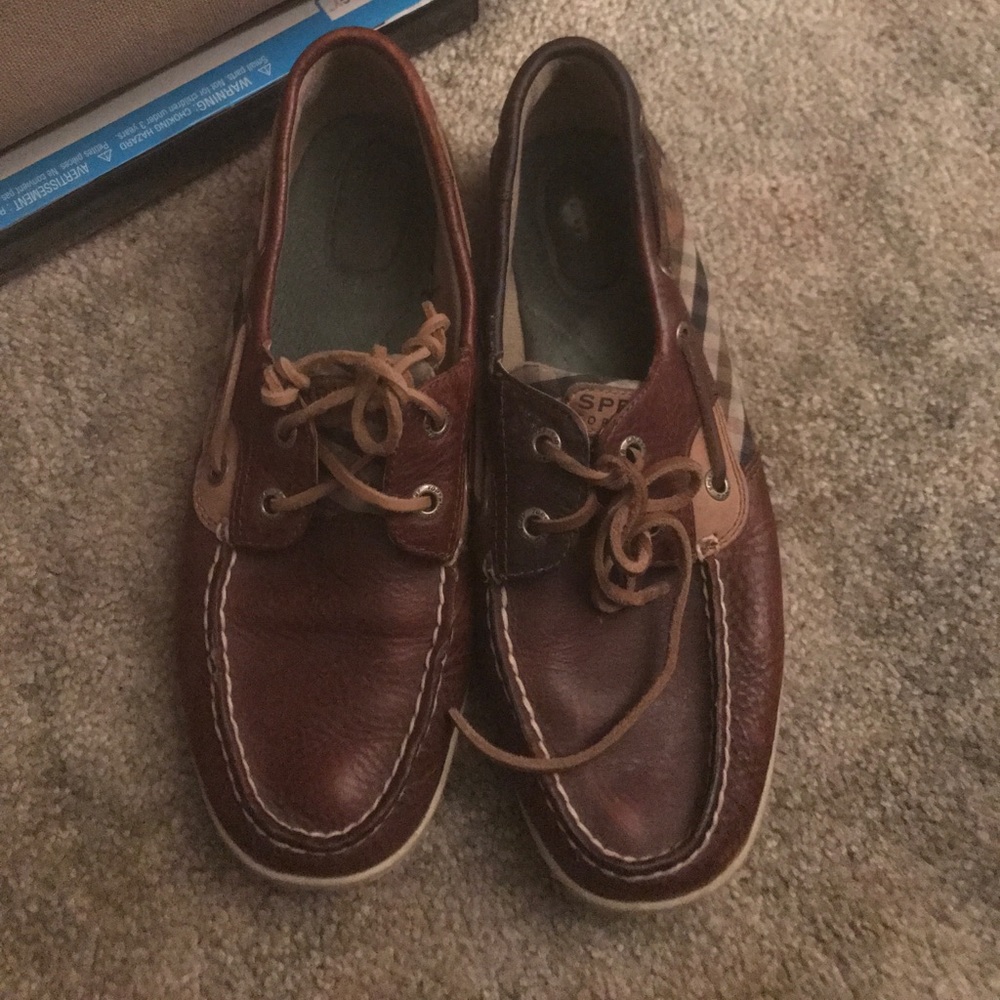 Sperrys (Women)